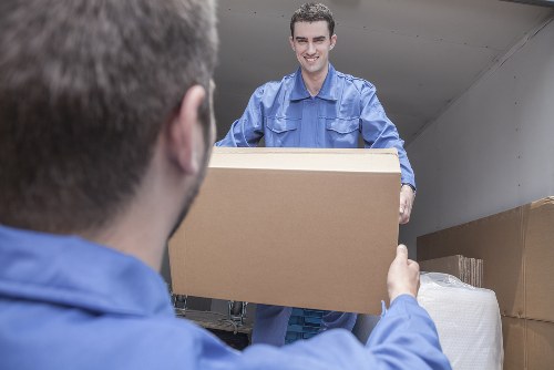 Transparent pricing for Hornchurch storage with boxes and furniture