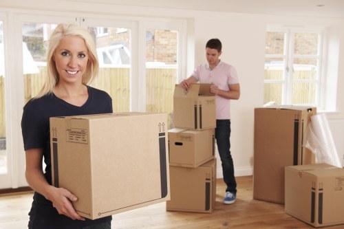 Customer booking Hornchurch storage unit online