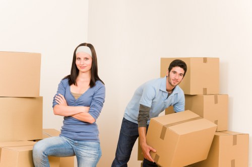 Secure short-term storage units in Hornchurch for household items